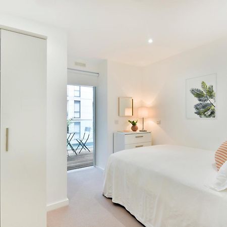 Madison Hill - Clapham South 1 - Two Bedroom Flat London Ngoại thất bức ảnh