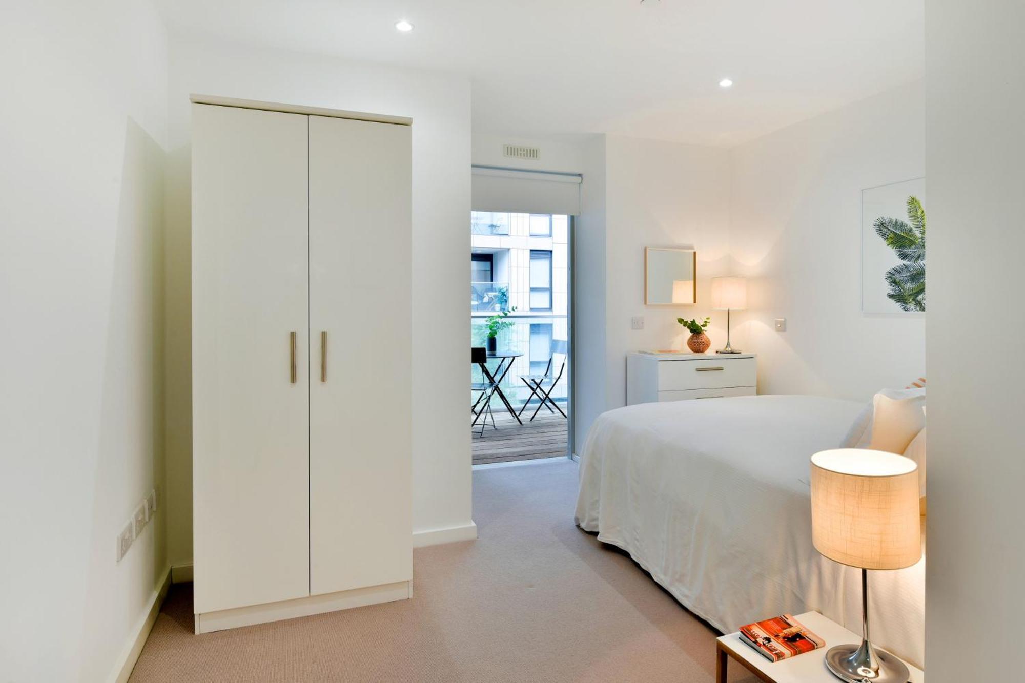 Madison Hill - Clapham South 1 - Two Bedroom Flat London Ngoại thất bức ảnh