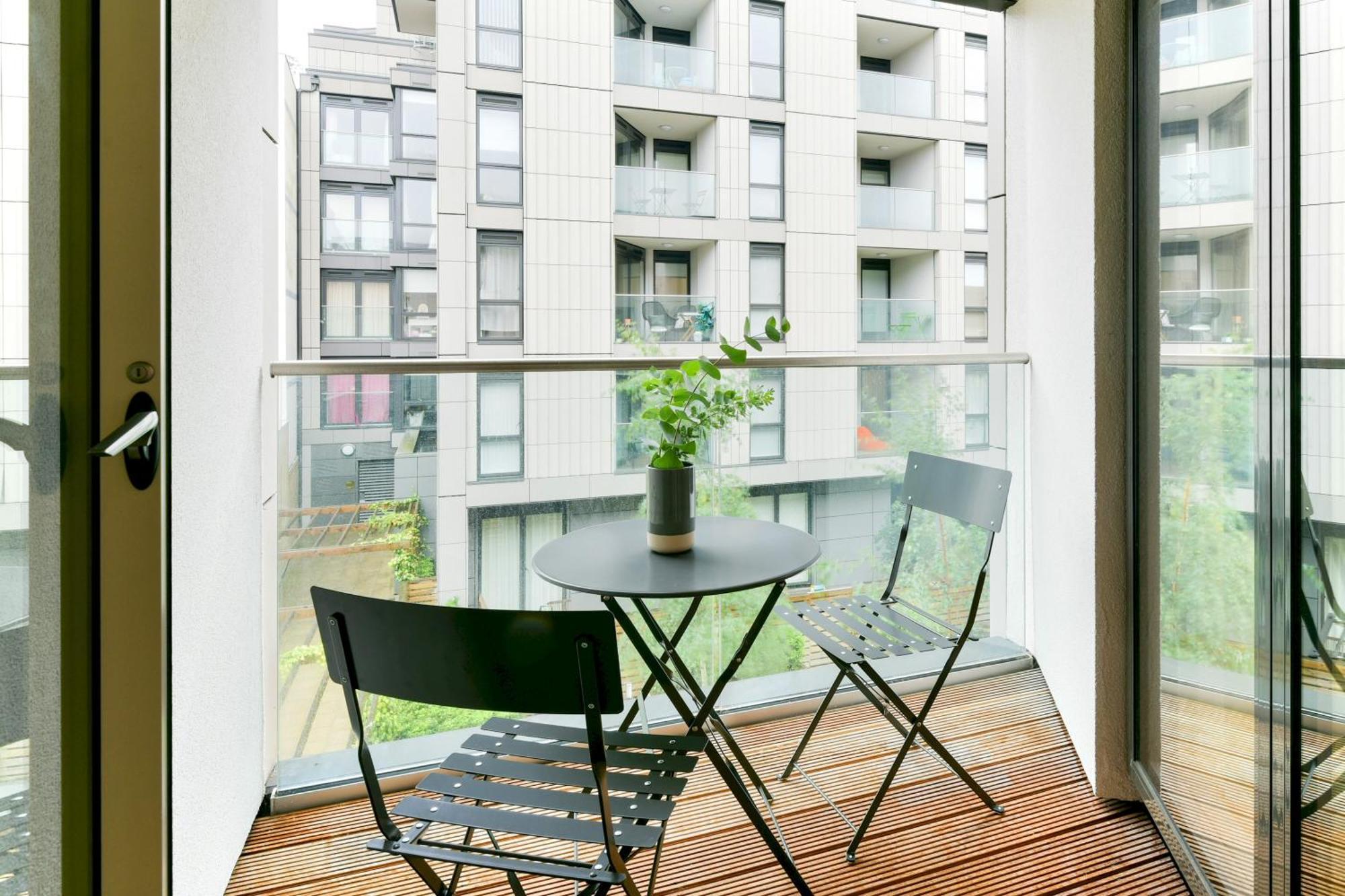 Madison Hill - Clapham South 1 - Two Bedroom Flat London Ngoại thất bức ảnh